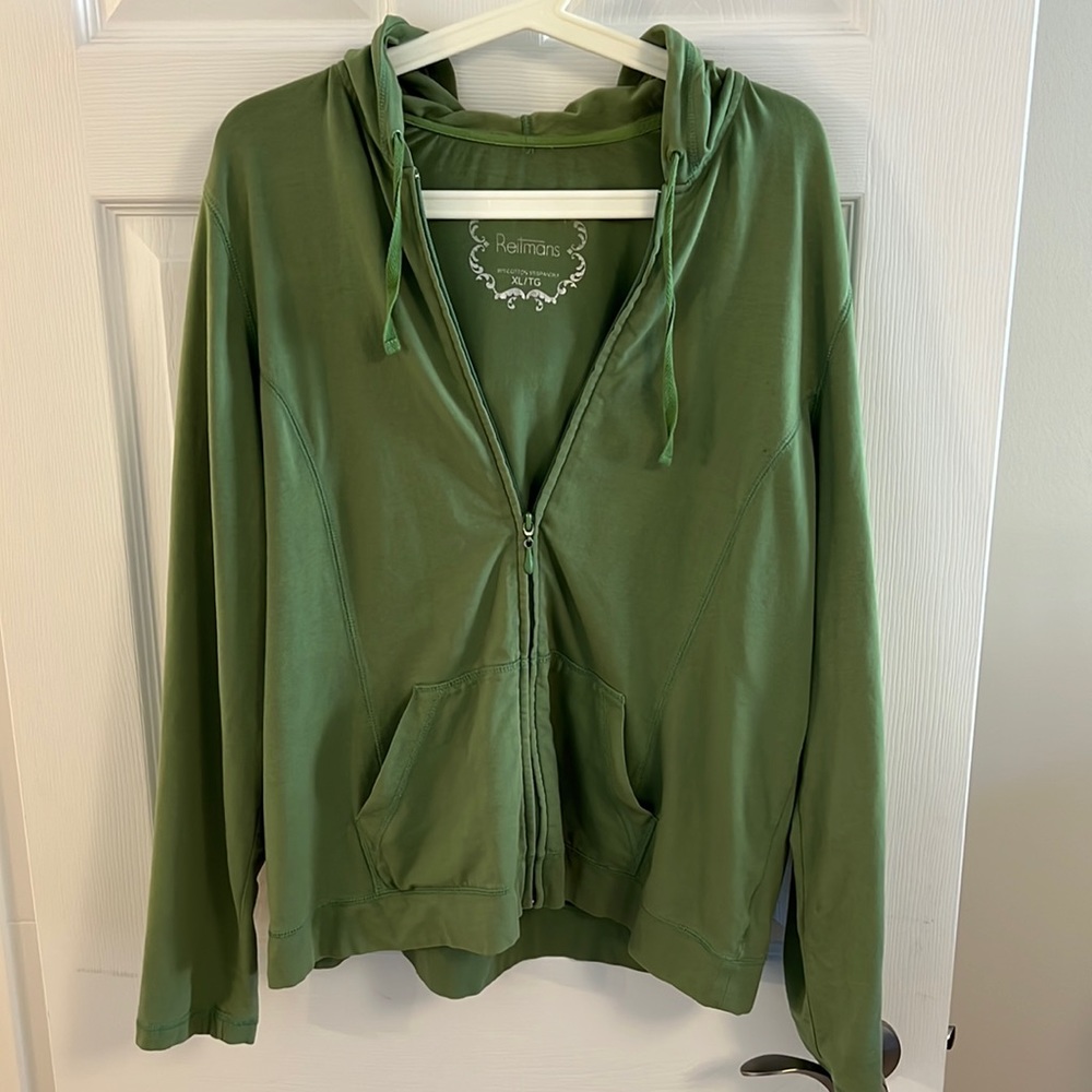 Reitmans Zip Up light Weight Hoodie
